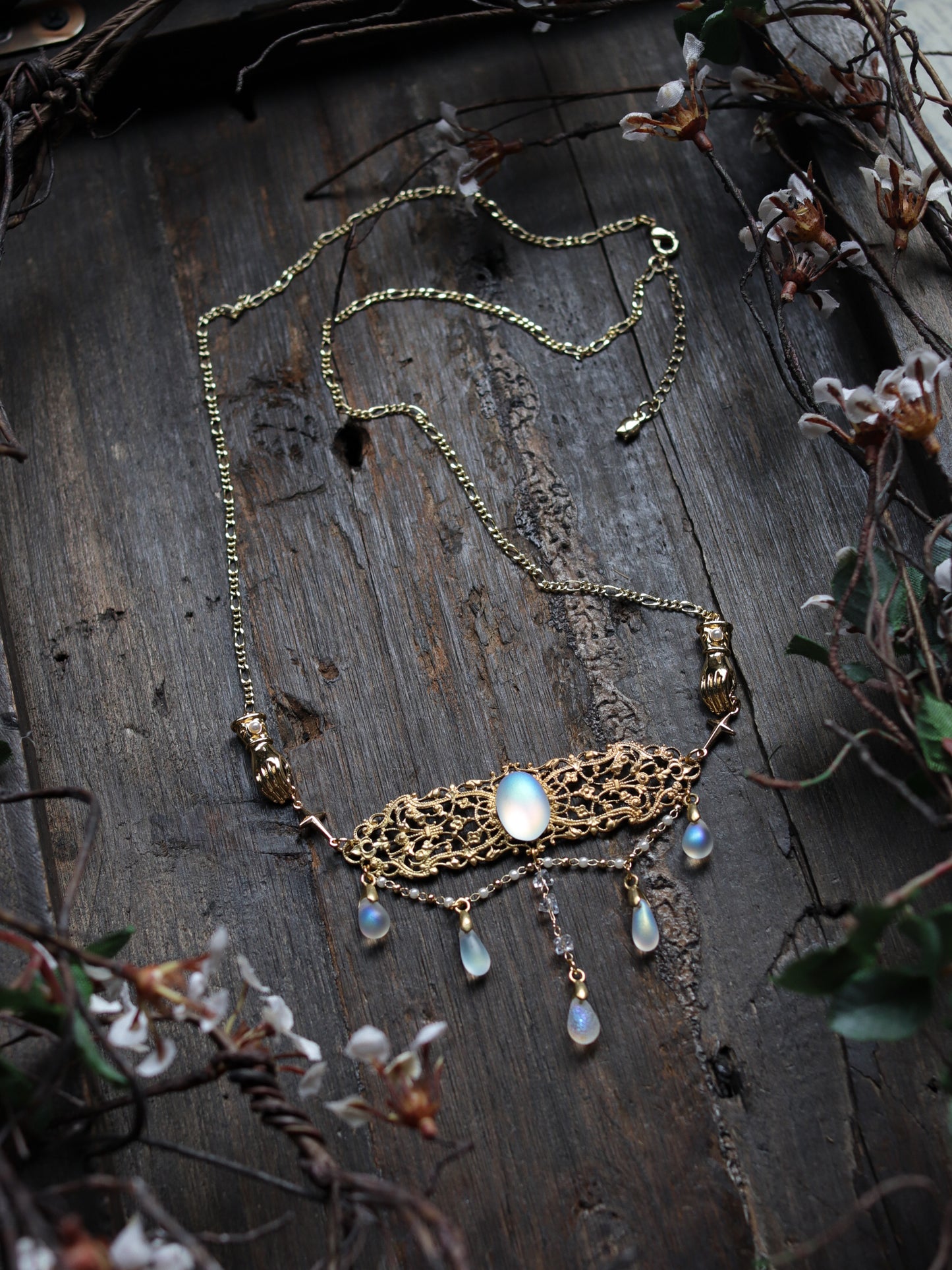 Vintage style necklace - Temptation