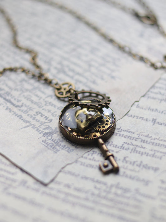 Vintage style necklace - Doll's key