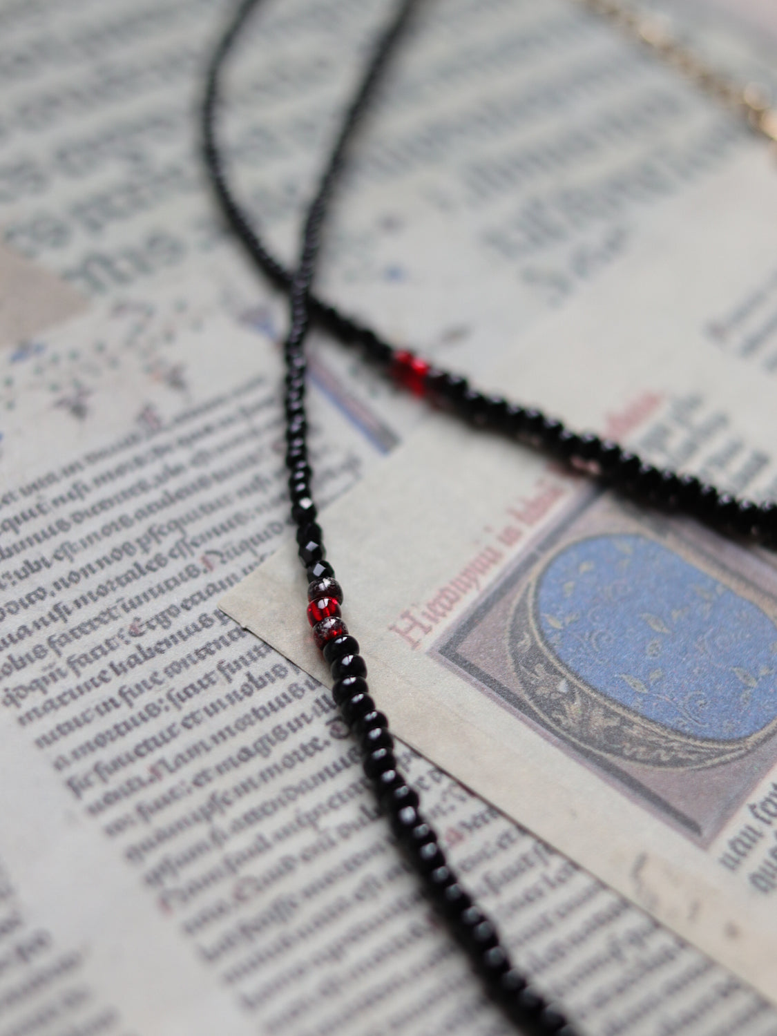 Czech glass bead necklace - Bloody Square