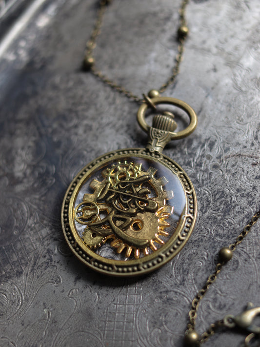 Vintage style necklace - Machinery and Love