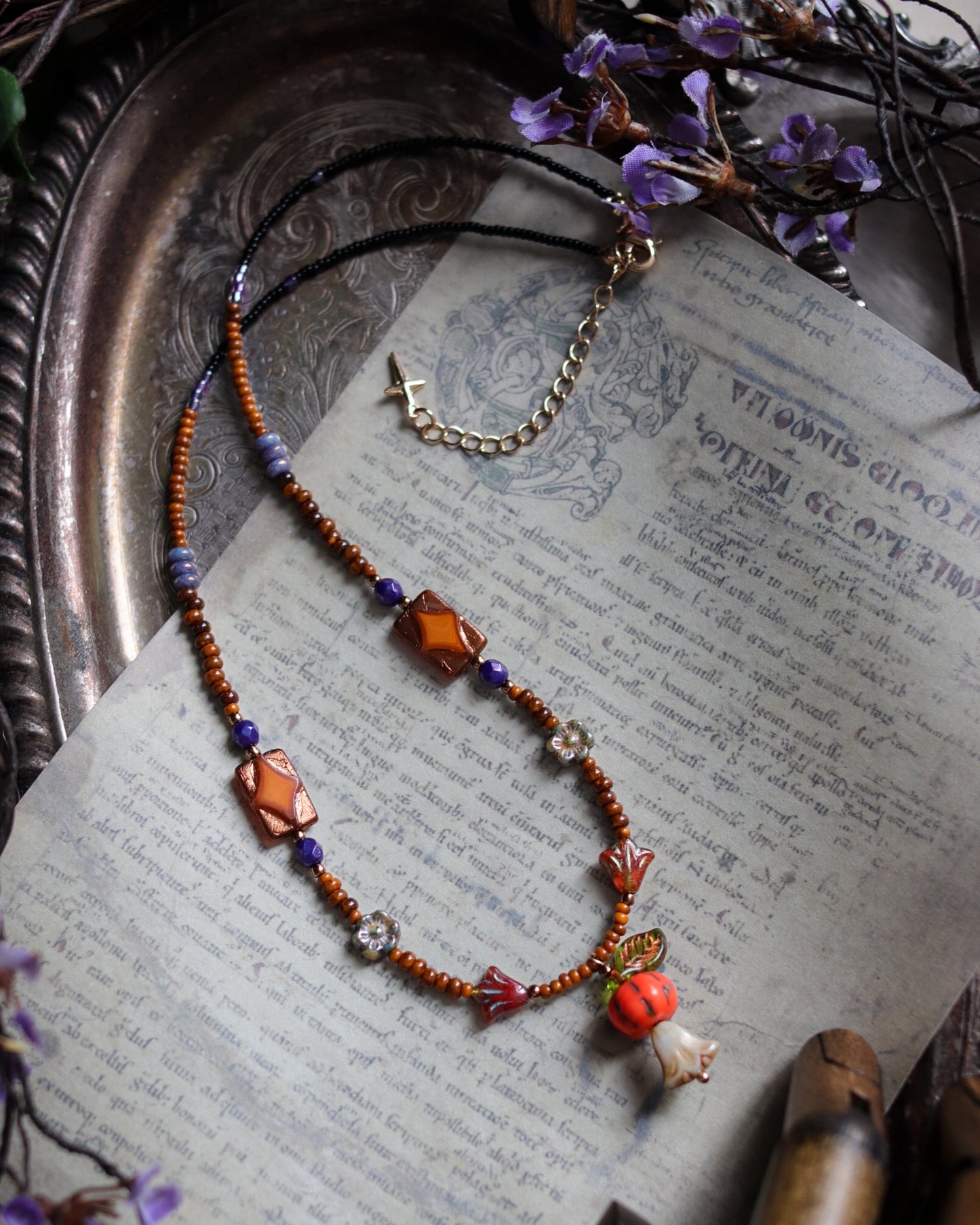 Czech glass bead necklace - Pumpkin Ghost