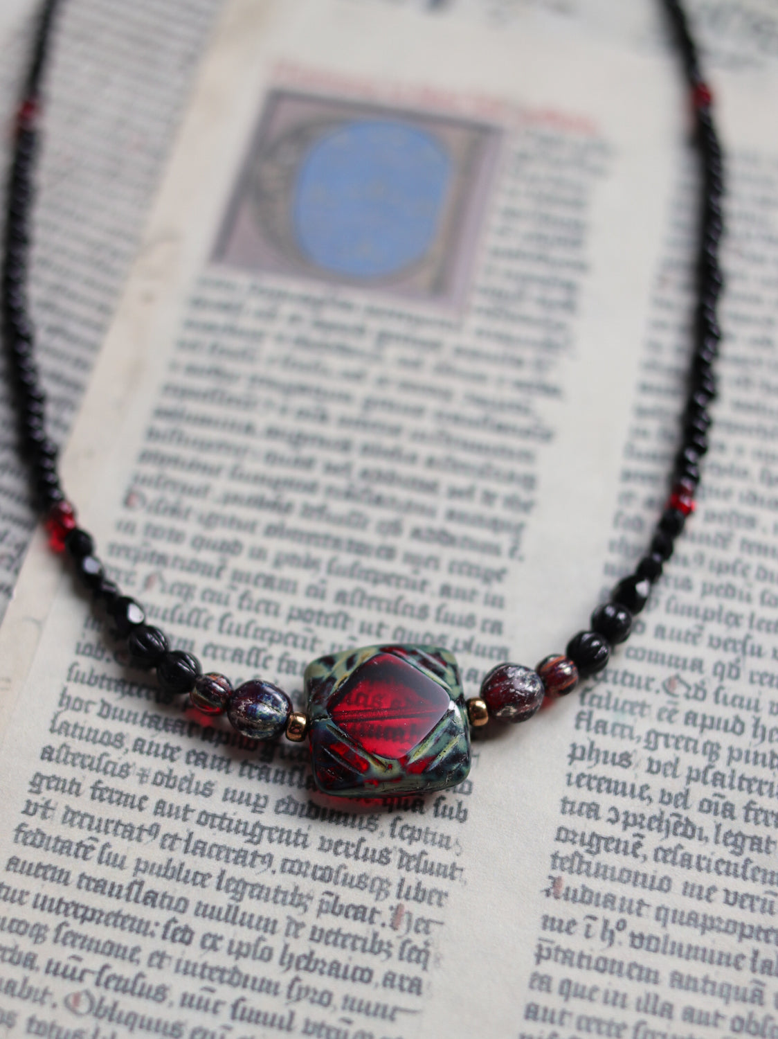 Czech glass bead necklace - Bloody Square