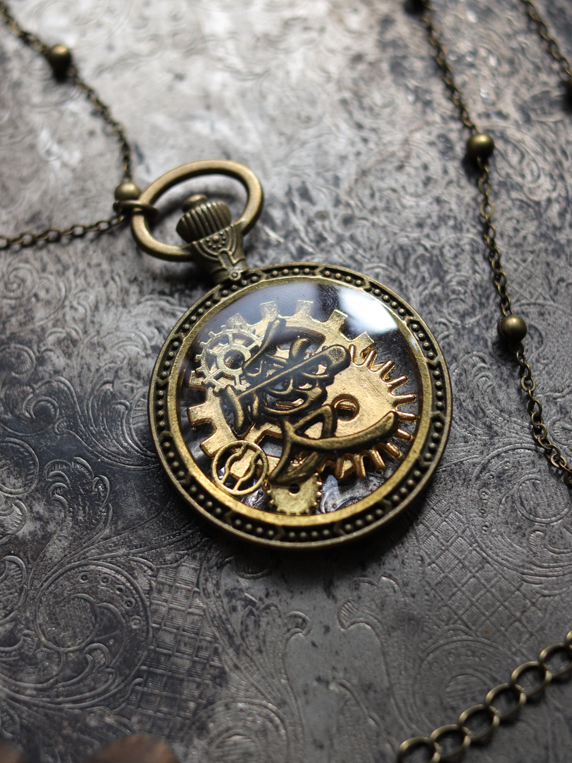Vintage style necklace - Machinery and Love