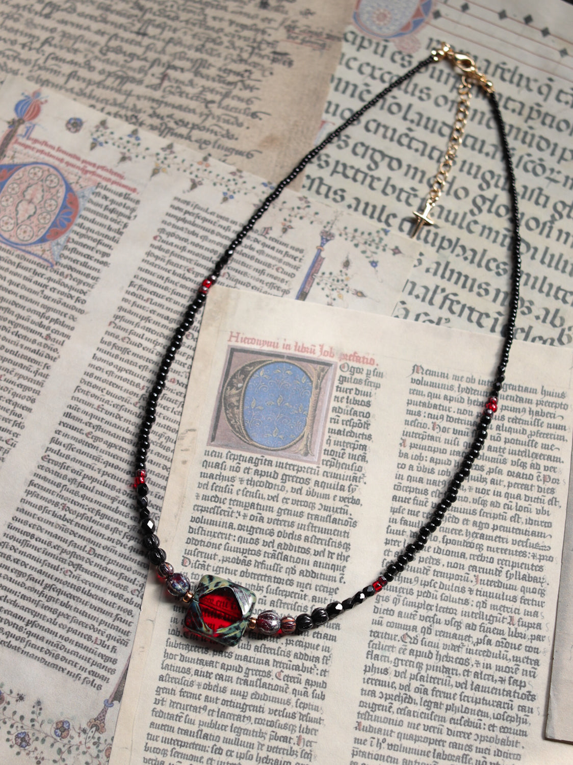 Czech glass bead necklace - Bloody Square