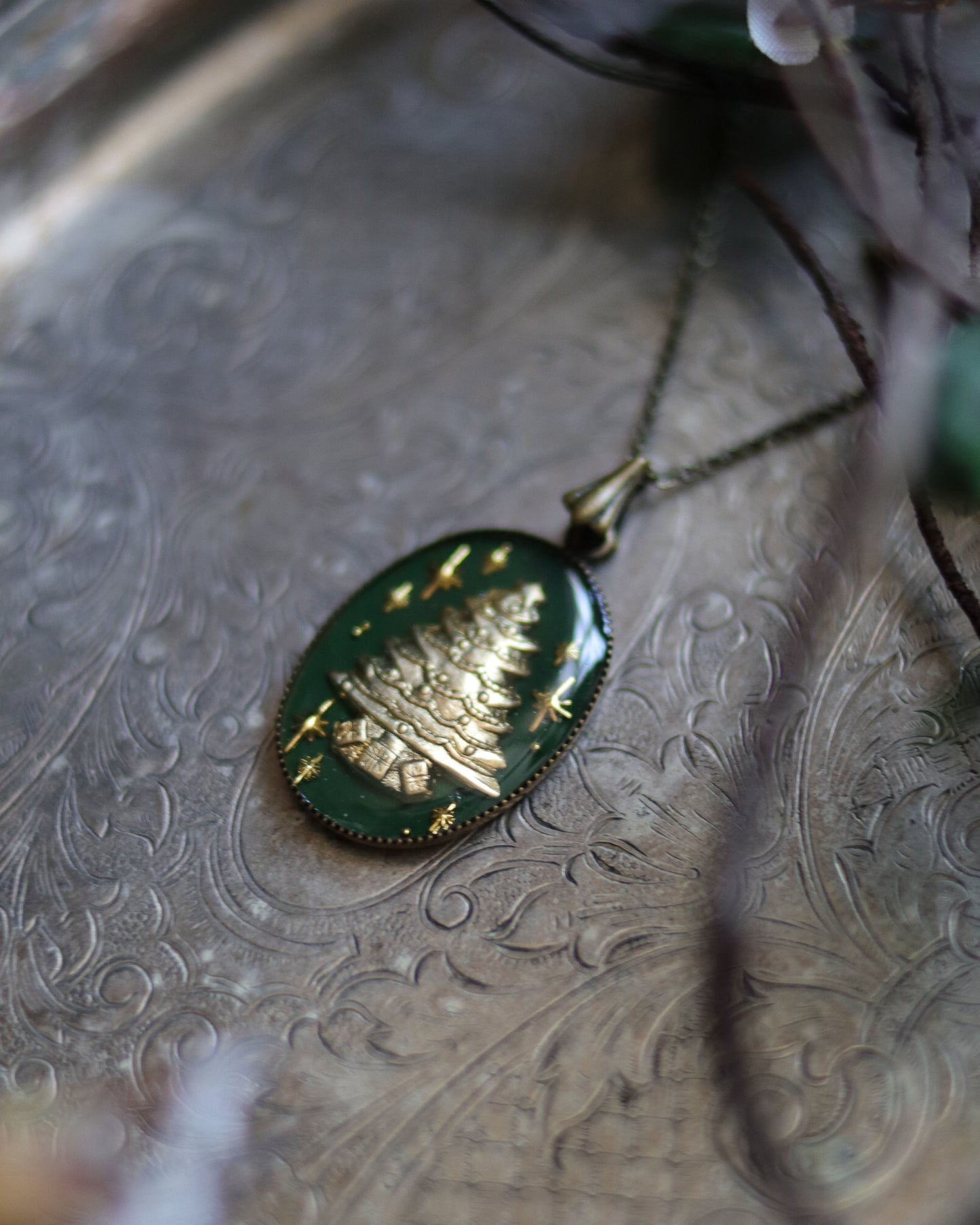Vintage style necklace - Mini Christmas Tree