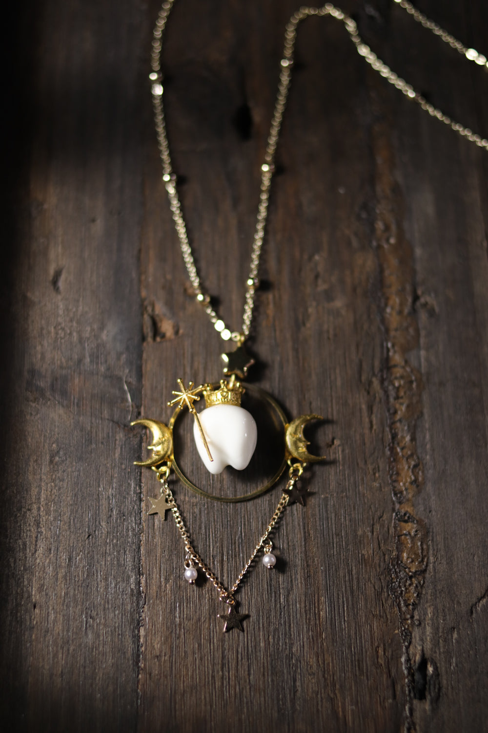 Vintage style necklace - Tooth Fairy