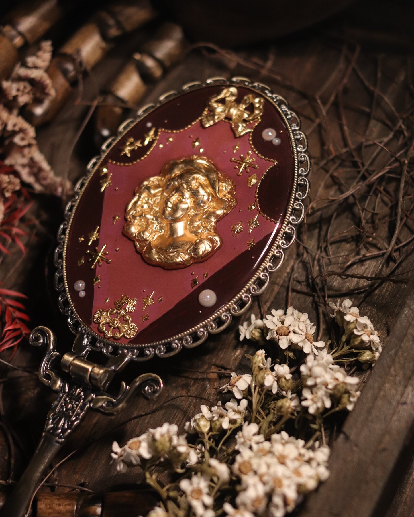Vintage style hand mirror - Lady