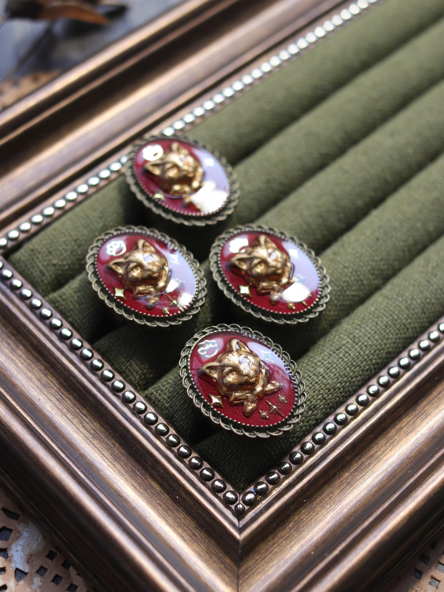 Vintage style ring - Cat