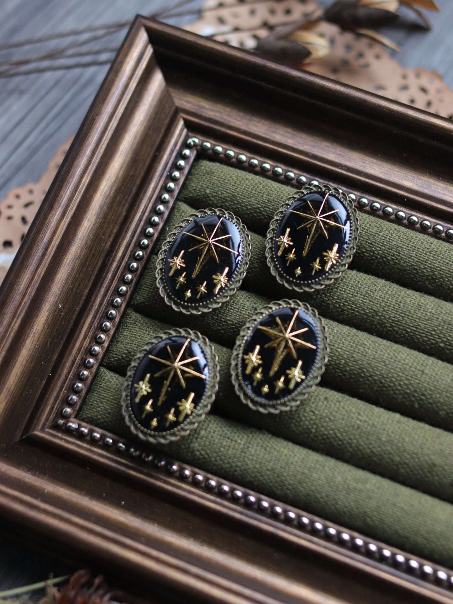 Vintage style ring - Starlights