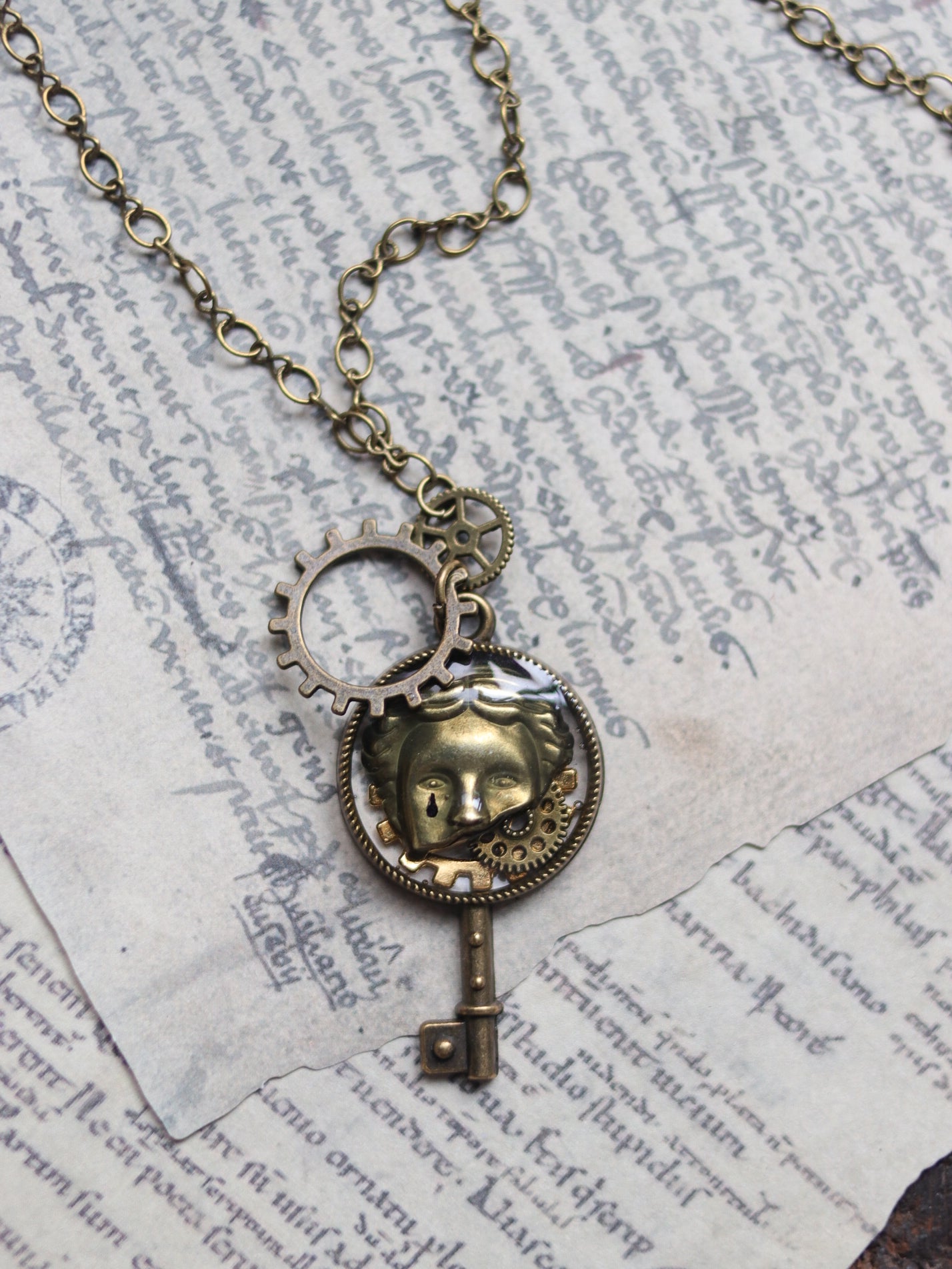 Vintage style necklace - Doll's key