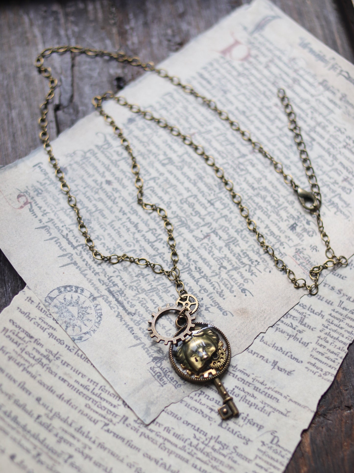 Vintage style necklace - Doll's key