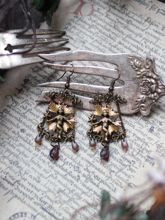 Vintage style earrings - Iron boold angel