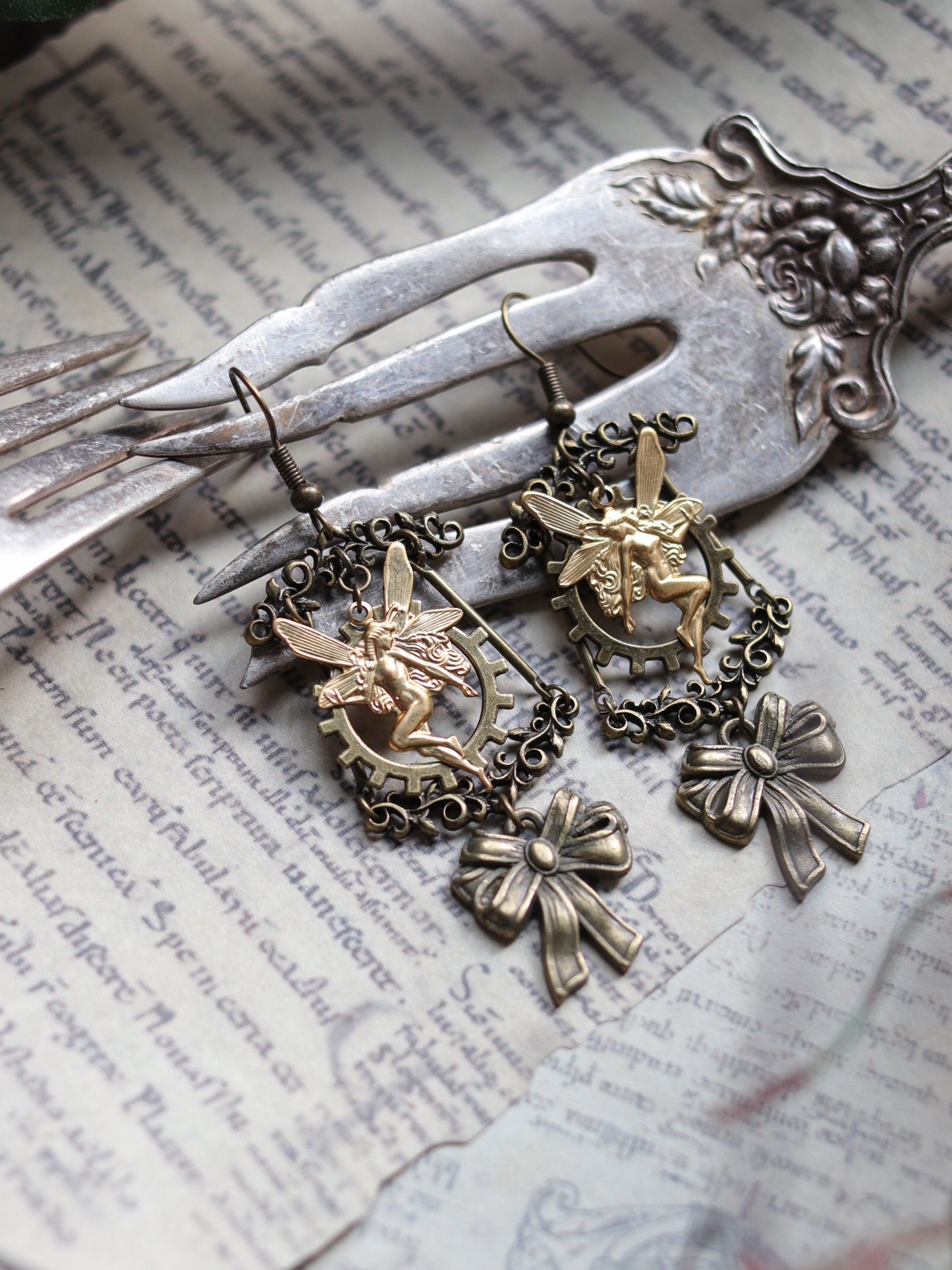 Vintage style earrings - Mechanical Elf