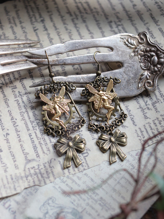 Vintage style earrings - Mechanical Elf