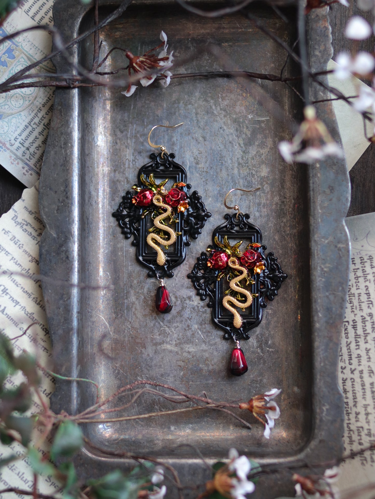 Vintage style earrings - Pomegranate and snake