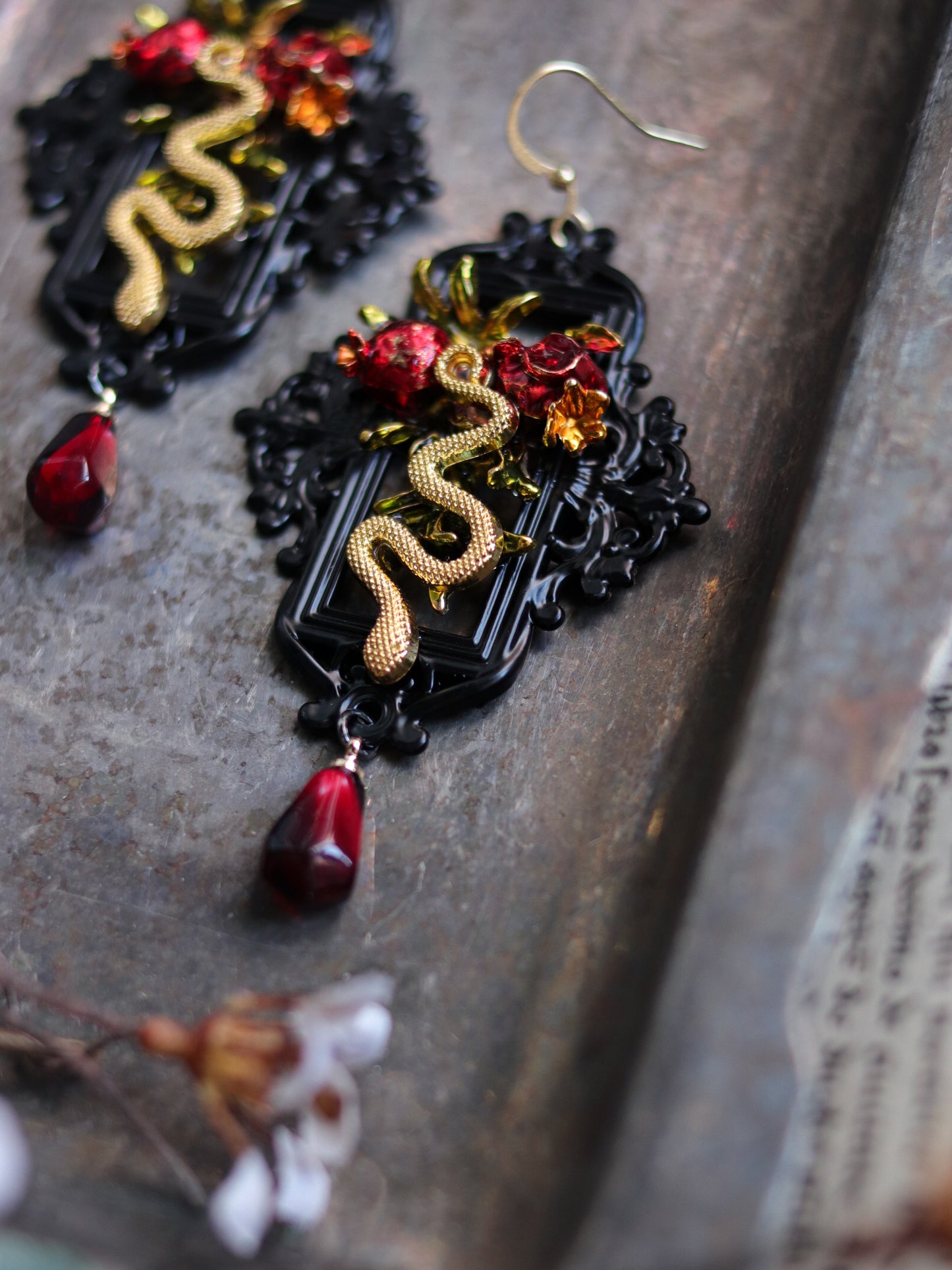 Vintage style earrings - Pomegranate and snake