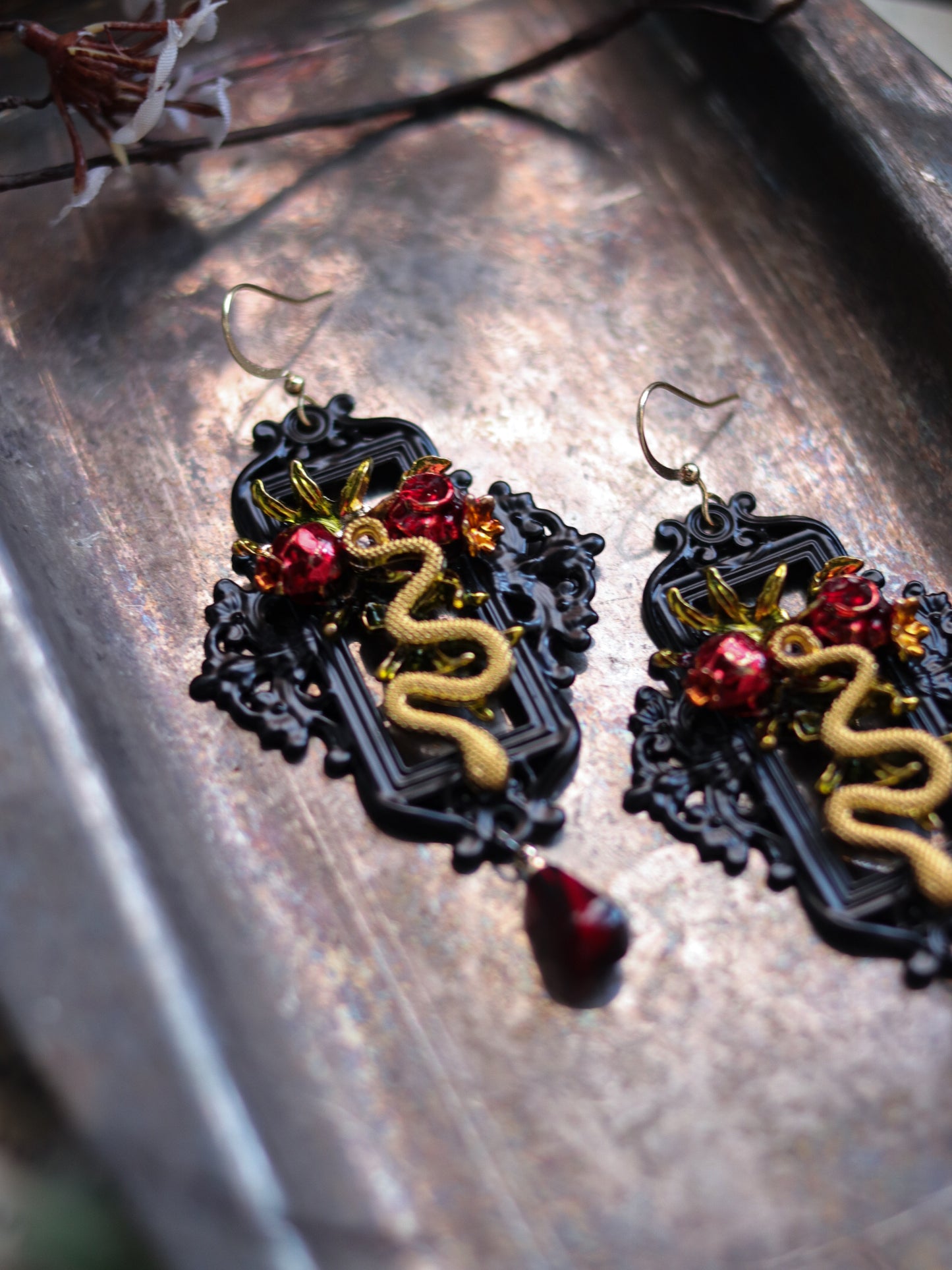 Vintage style earrings - Pomegranate and snake