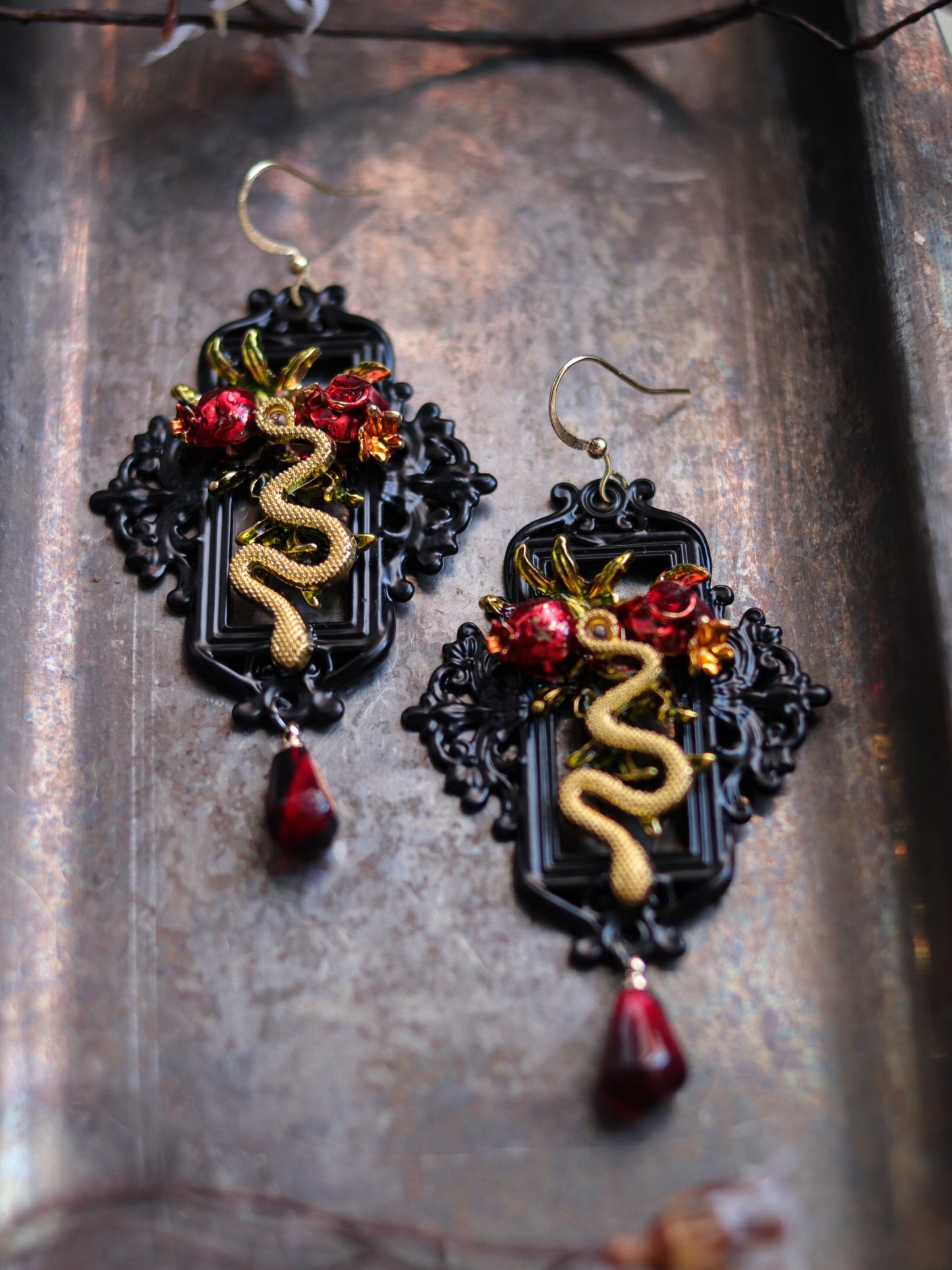 Vintage style earrings - Pomegranate and snake