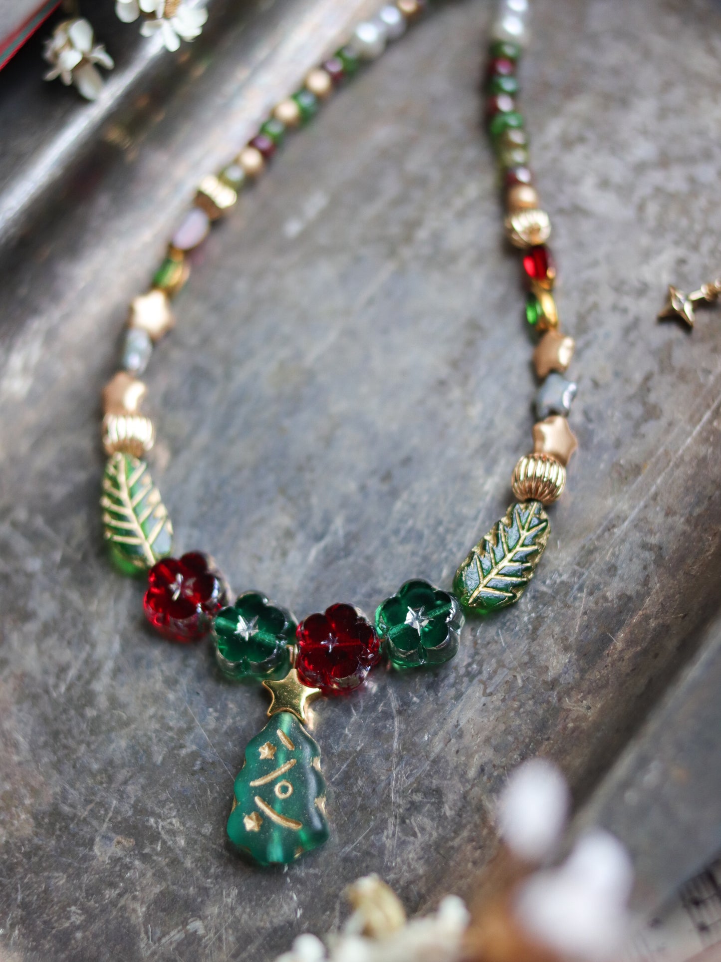 Vintage style necklace - Little christmas tree