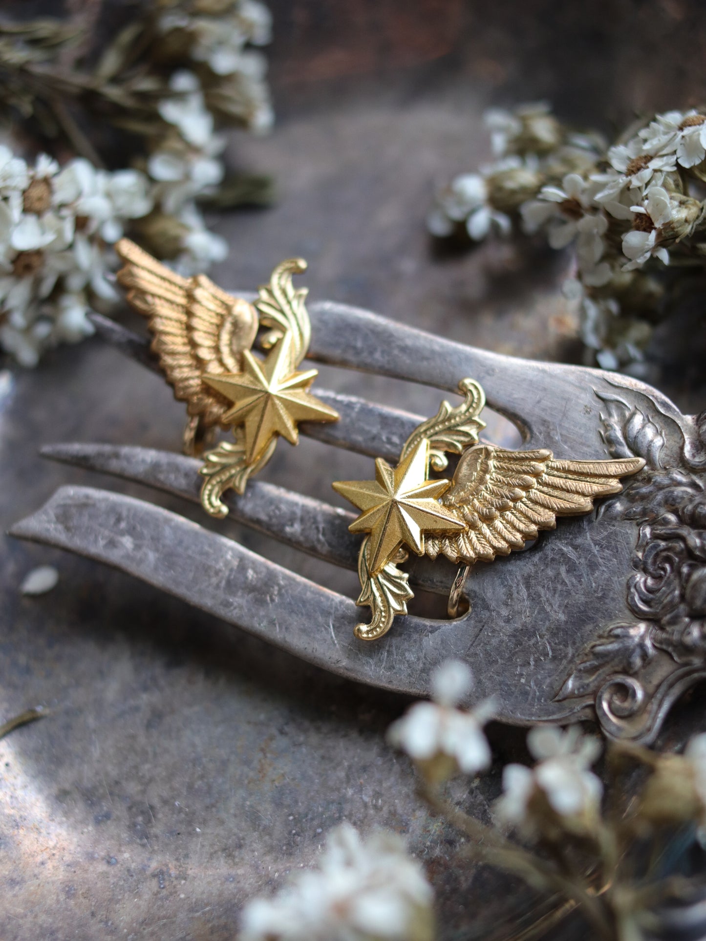 Vintage style ear cuffs - Gold wing’s star