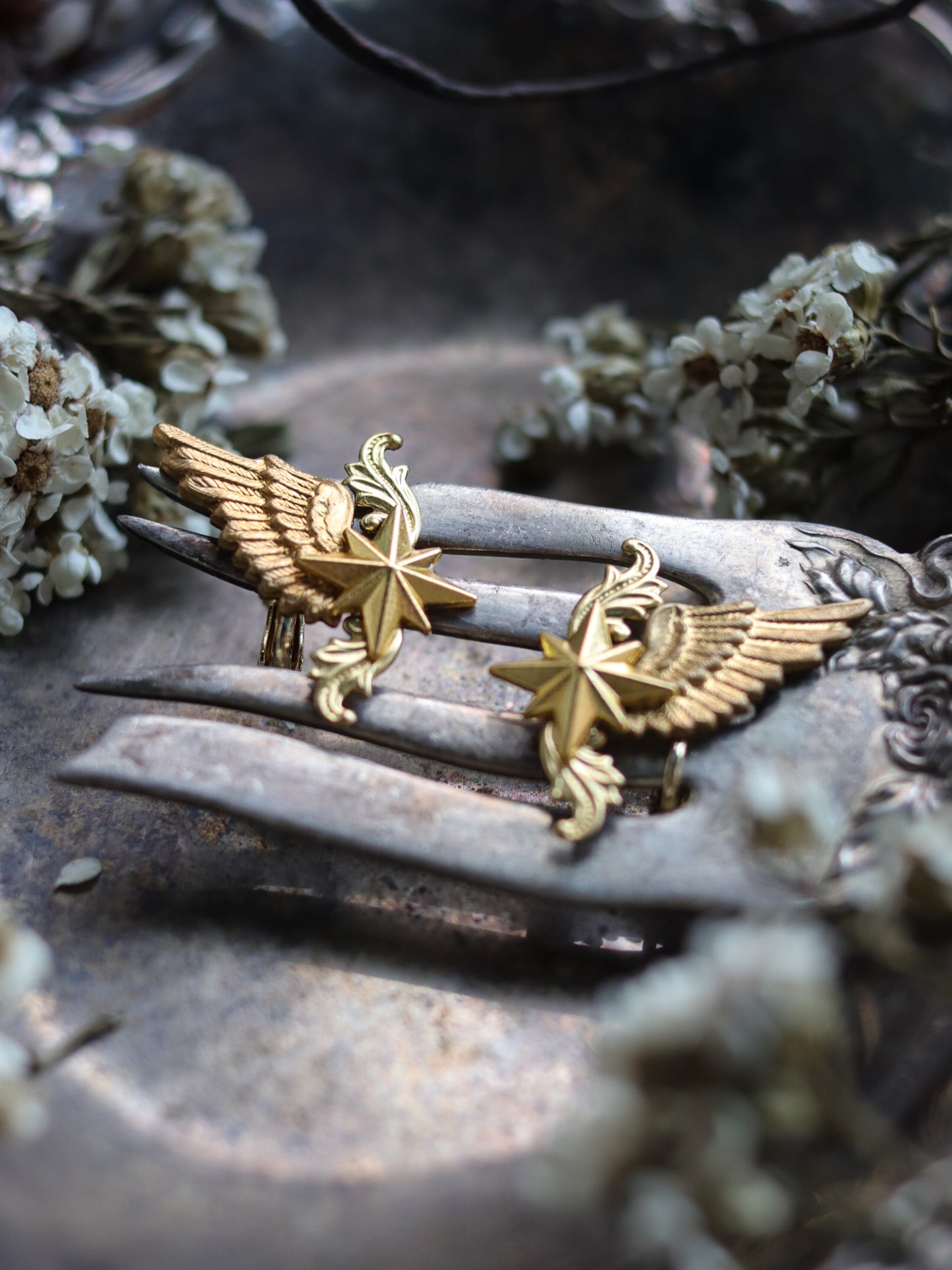 Vintage style ear cuffs - Gold wing’s star