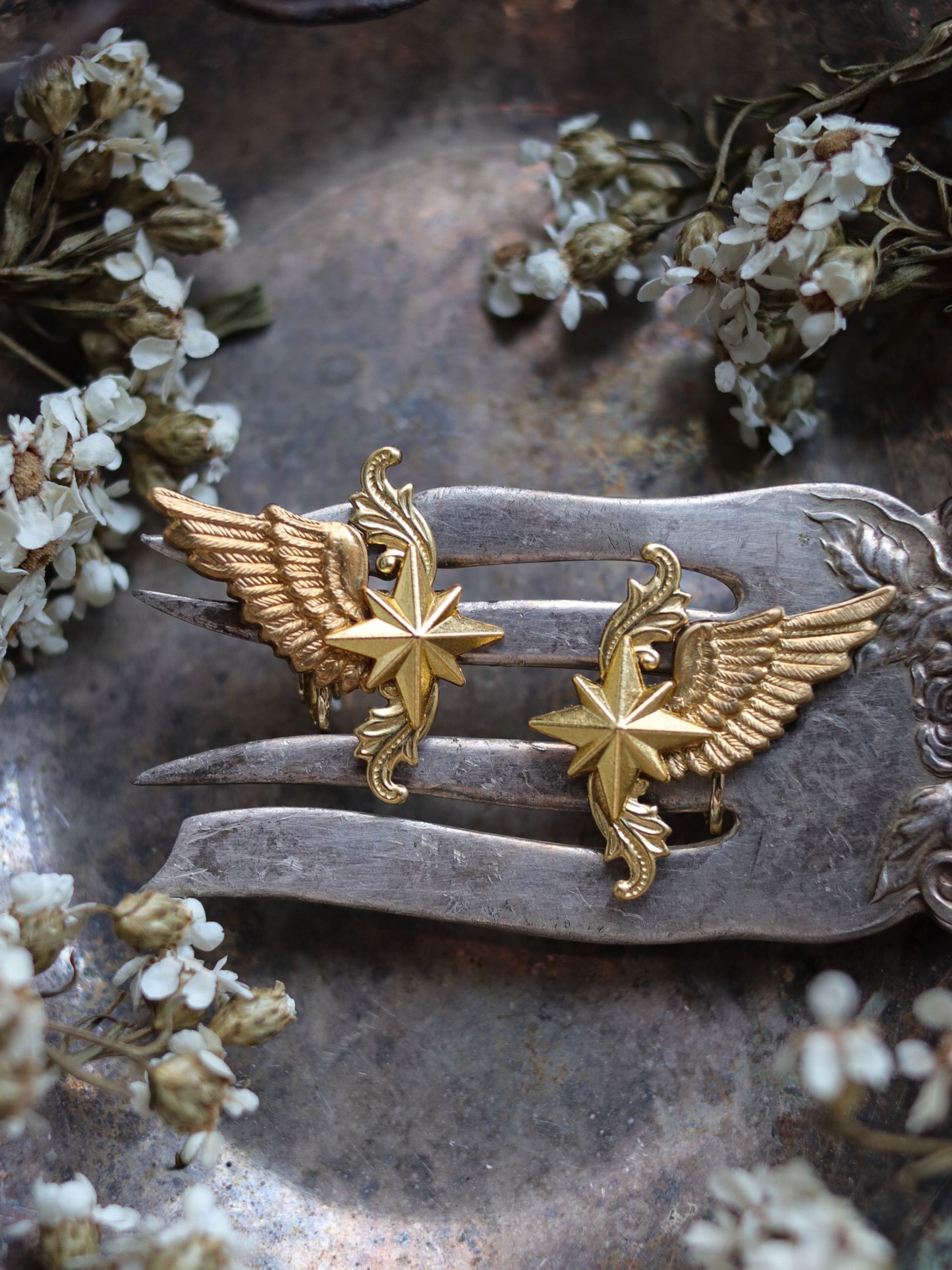 Vintage style ear cuffs - Gold wing’s star