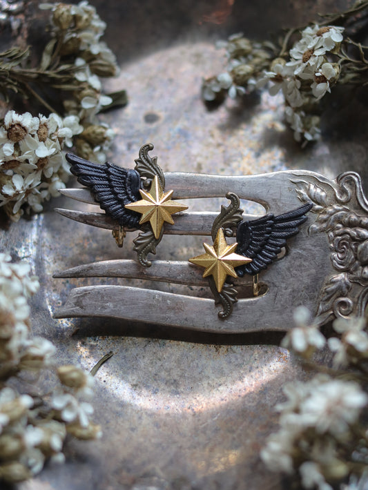 Vintage style ear cuffs - Dark wing’s star