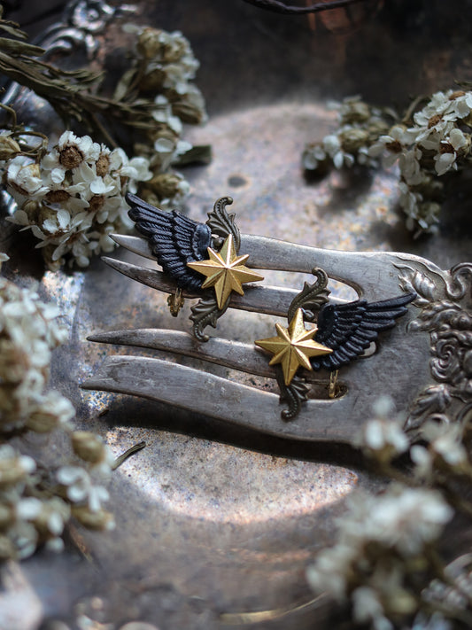 Vintage style ear cuffs - Dark wing’s star