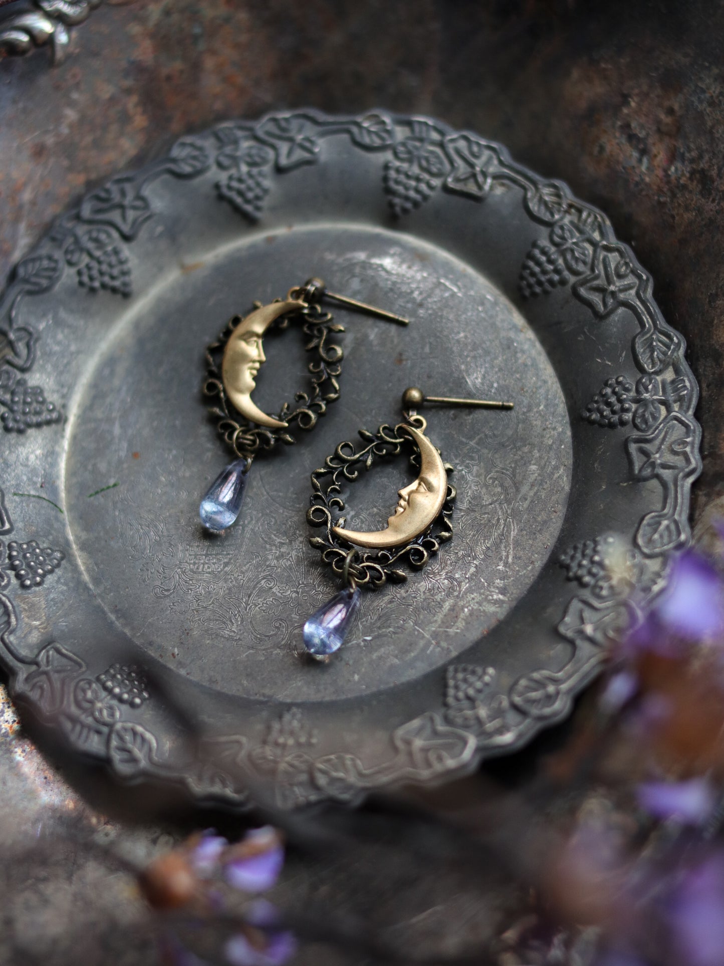 Vintage style earrings - Twin Moon Shizuku