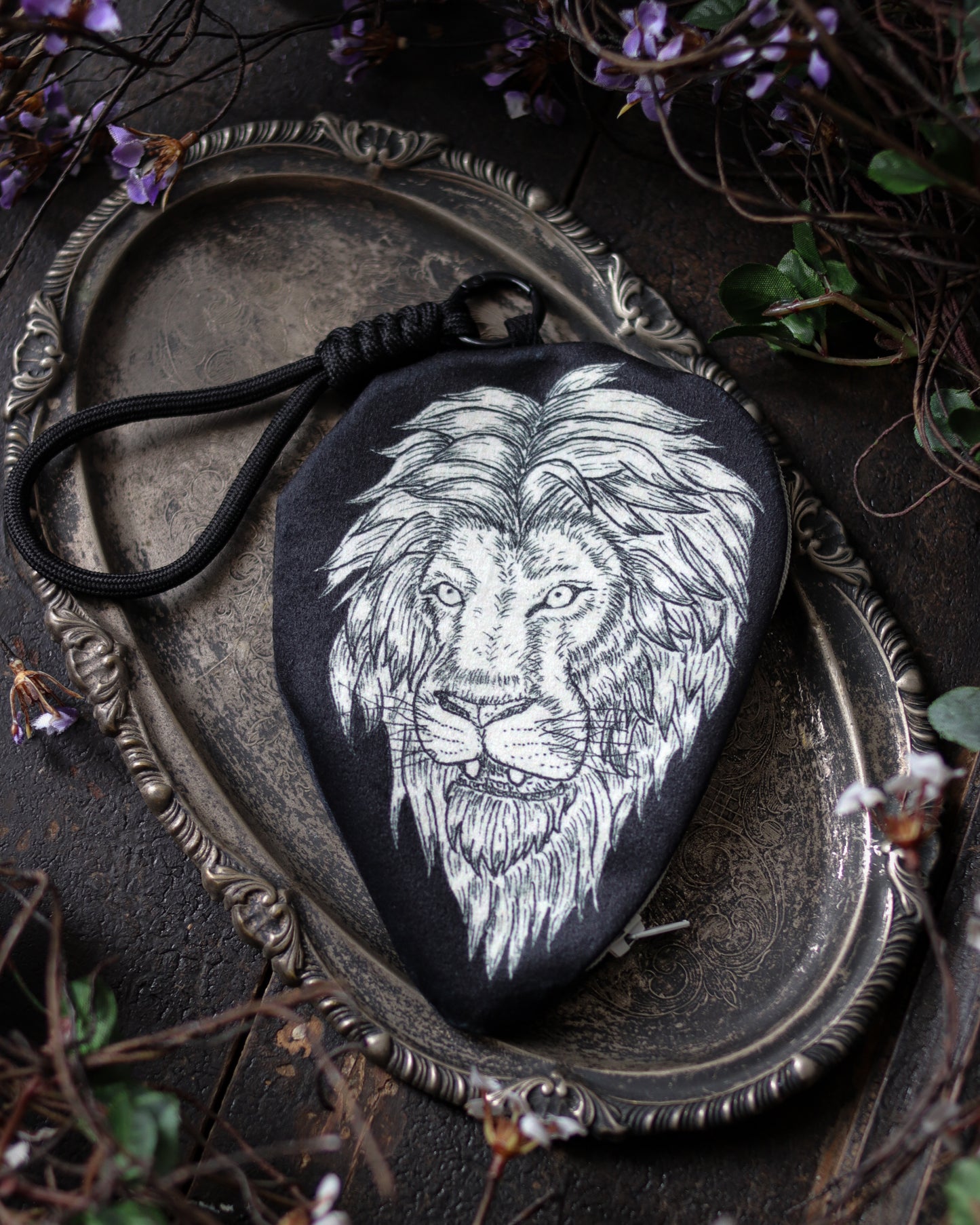 Zipper pouch - lion 拉鍊小掛袋 - 獅子