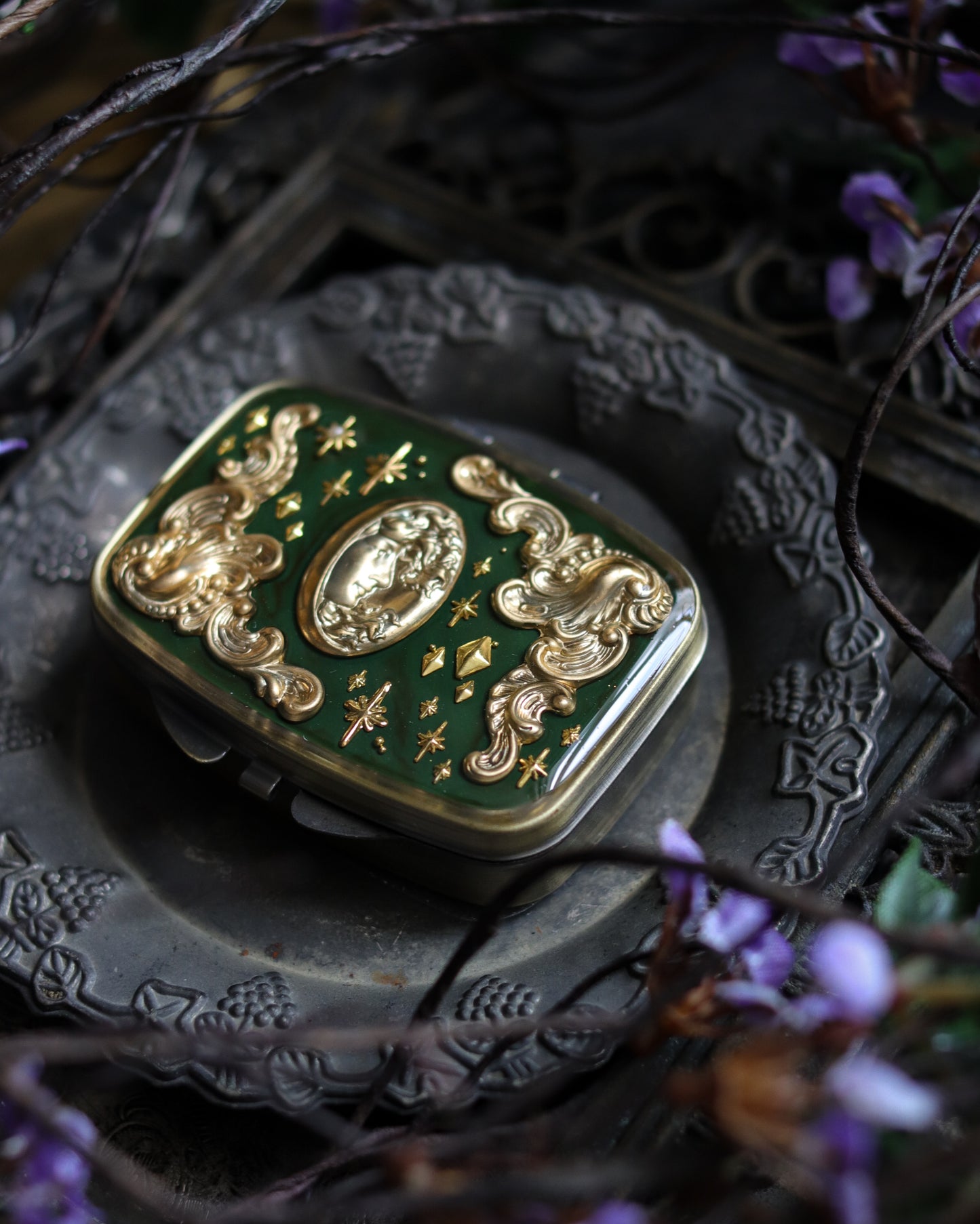 Vintage style mini jewelry pill box - Goddess Of Green