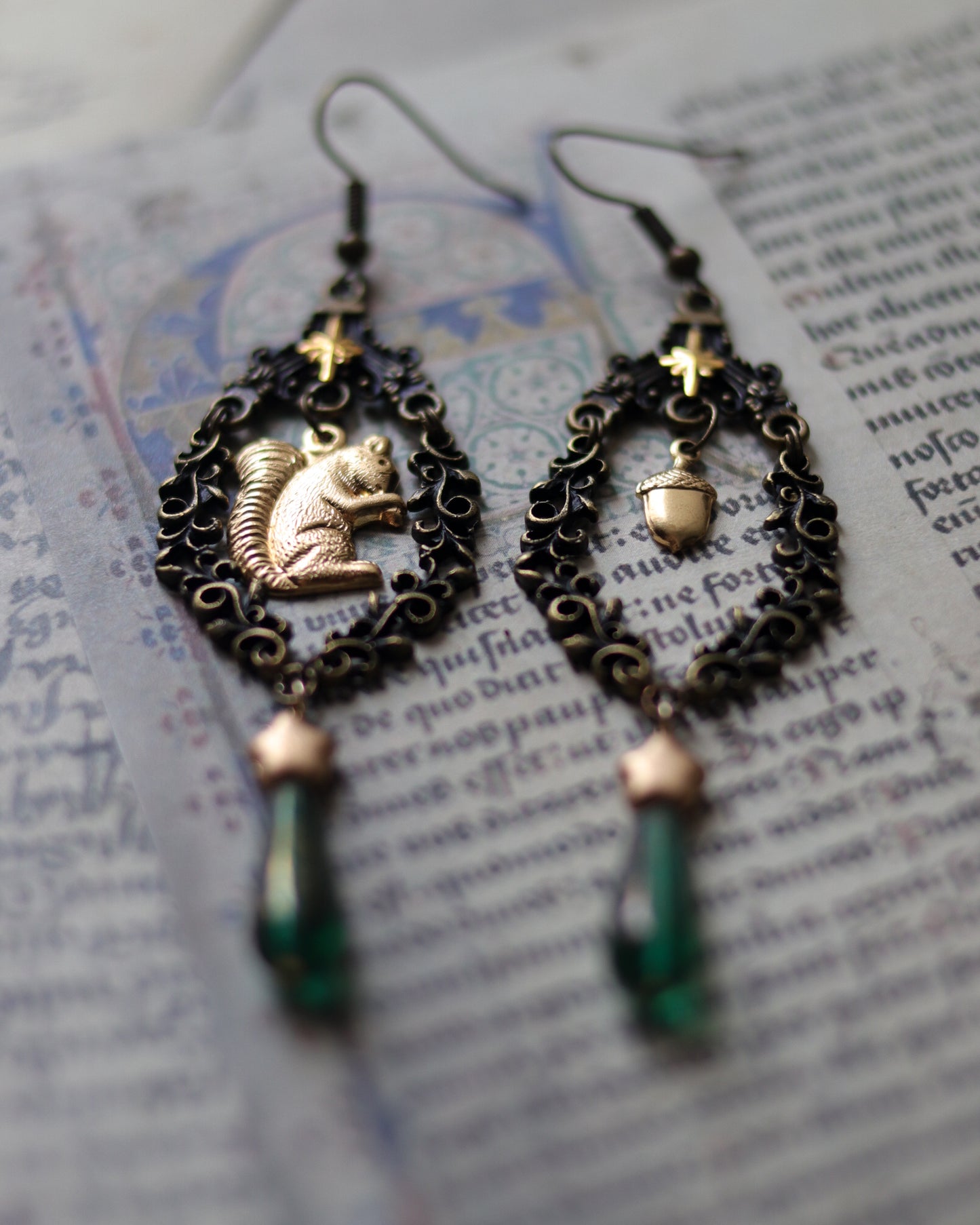 Vintage style earrings - Acorns and Squirrels