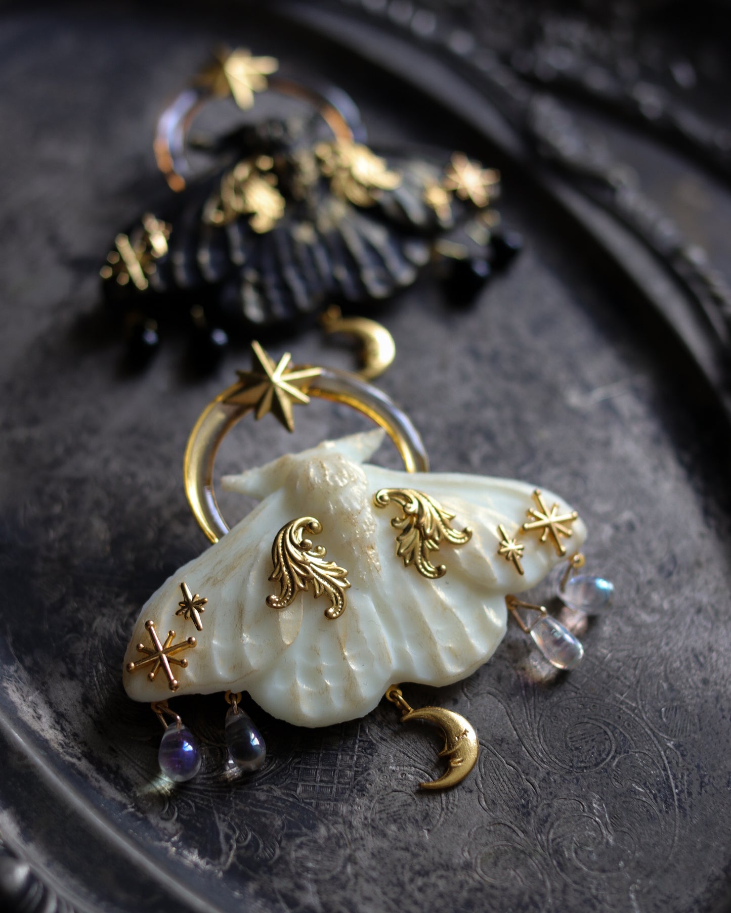 Vintage style brooch - Dawn of Birth, Night of Rest