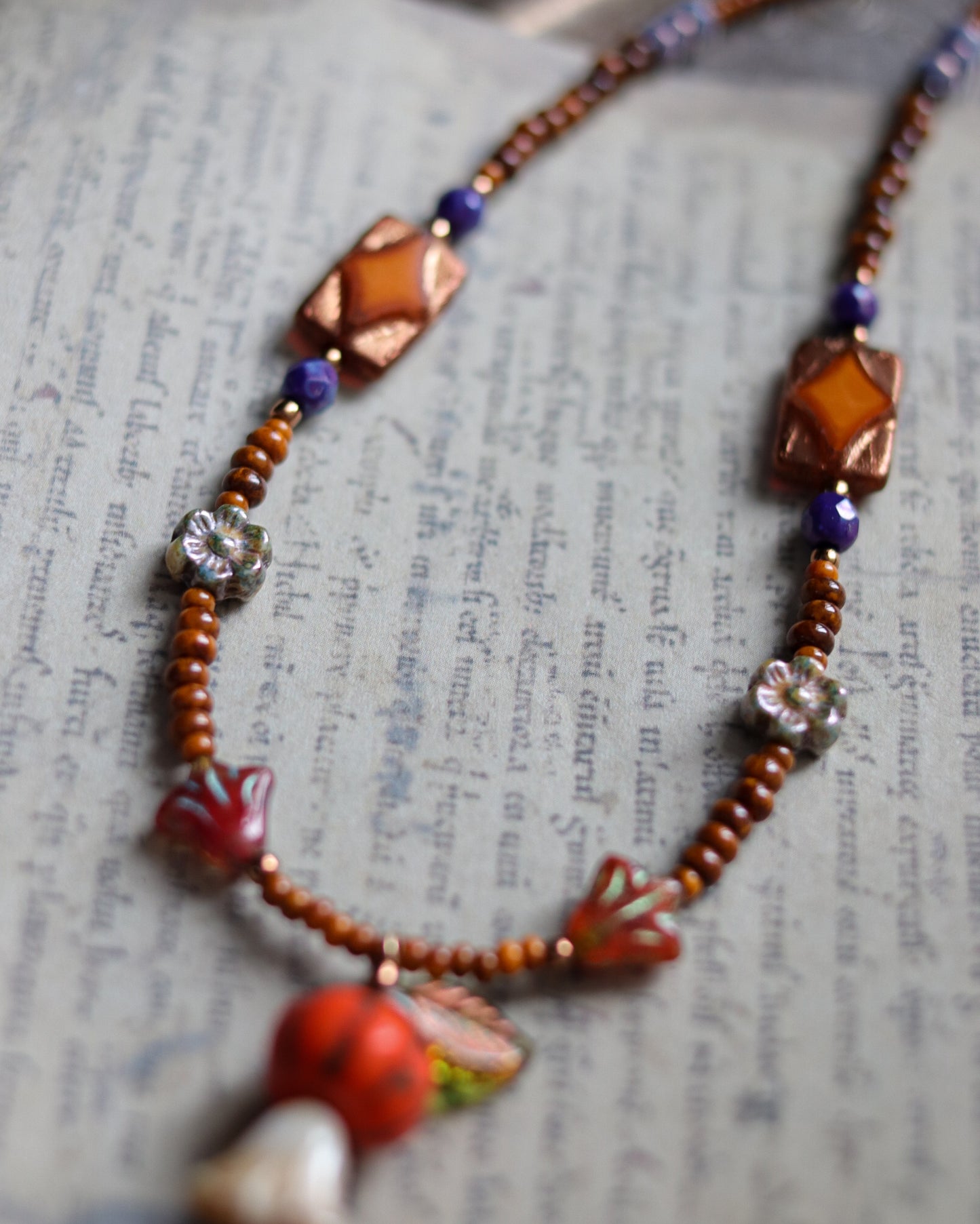 Czech glass bead necklace - Pumpkin Ghost