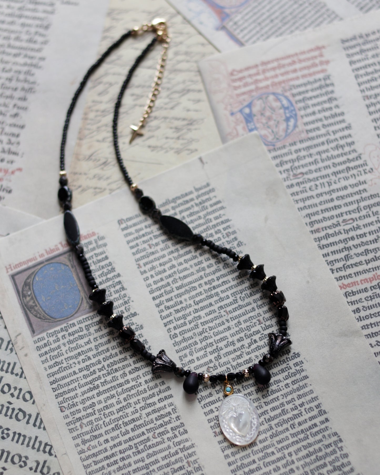 Czech glass bead necklace - Pure Heart