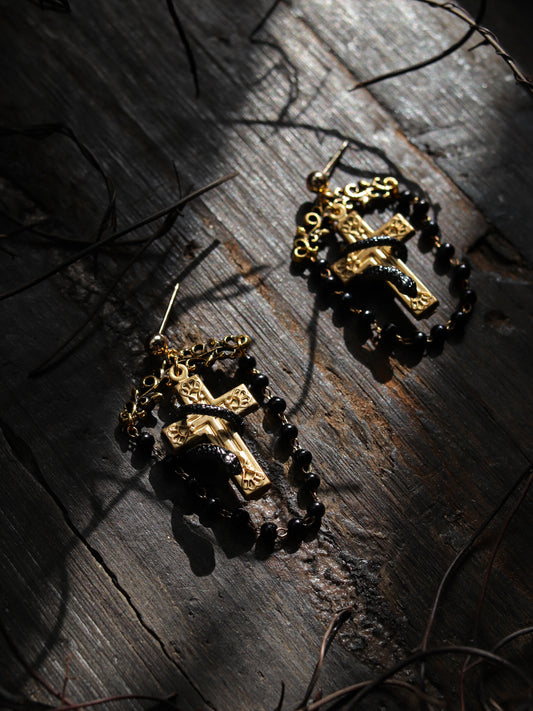 Vintage style earrings - Black snake in paradise：Twine