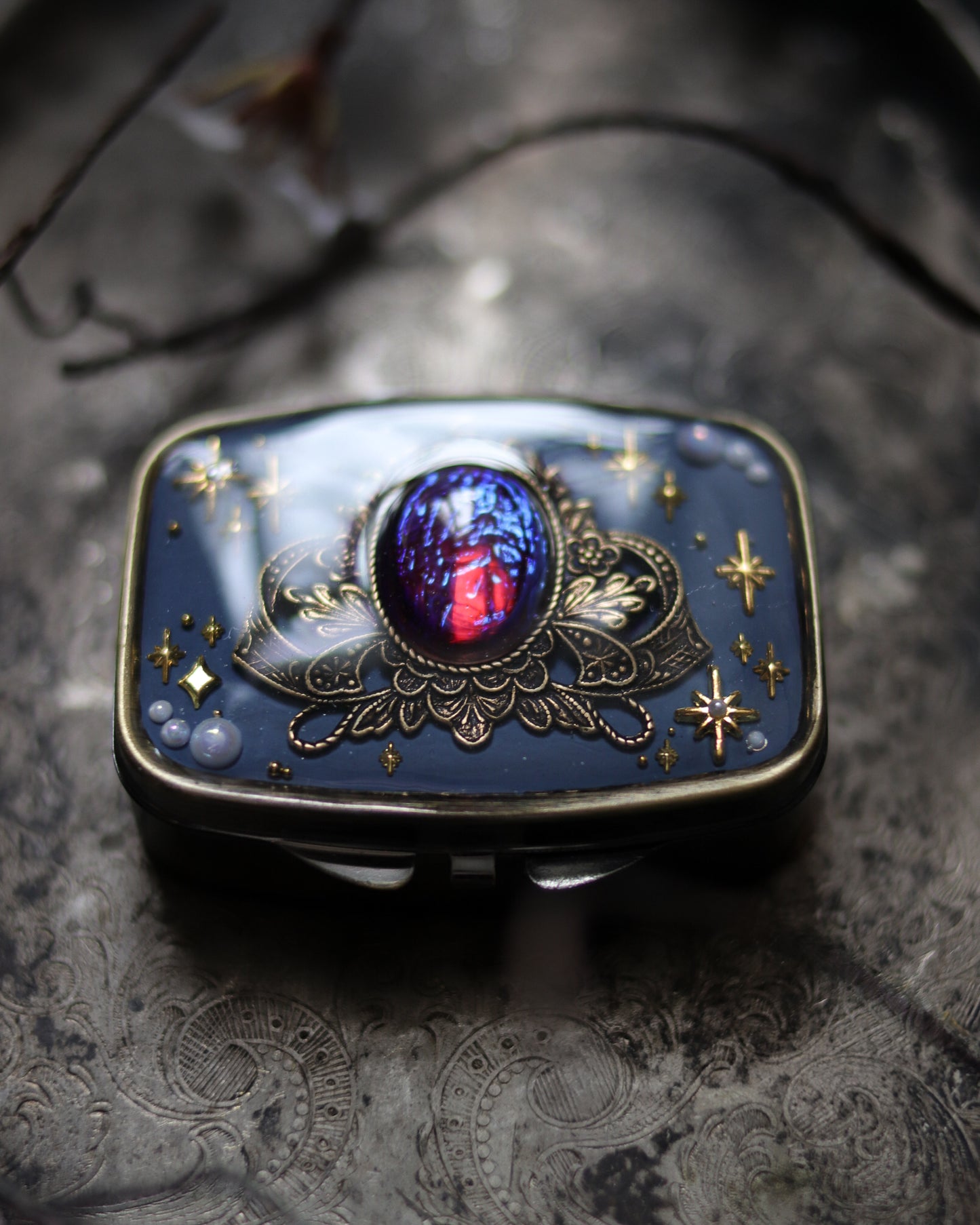 Mini jewelry pill box - Ancient Dragon's Breath 迷你首飾藥盒 - 古龍吐息