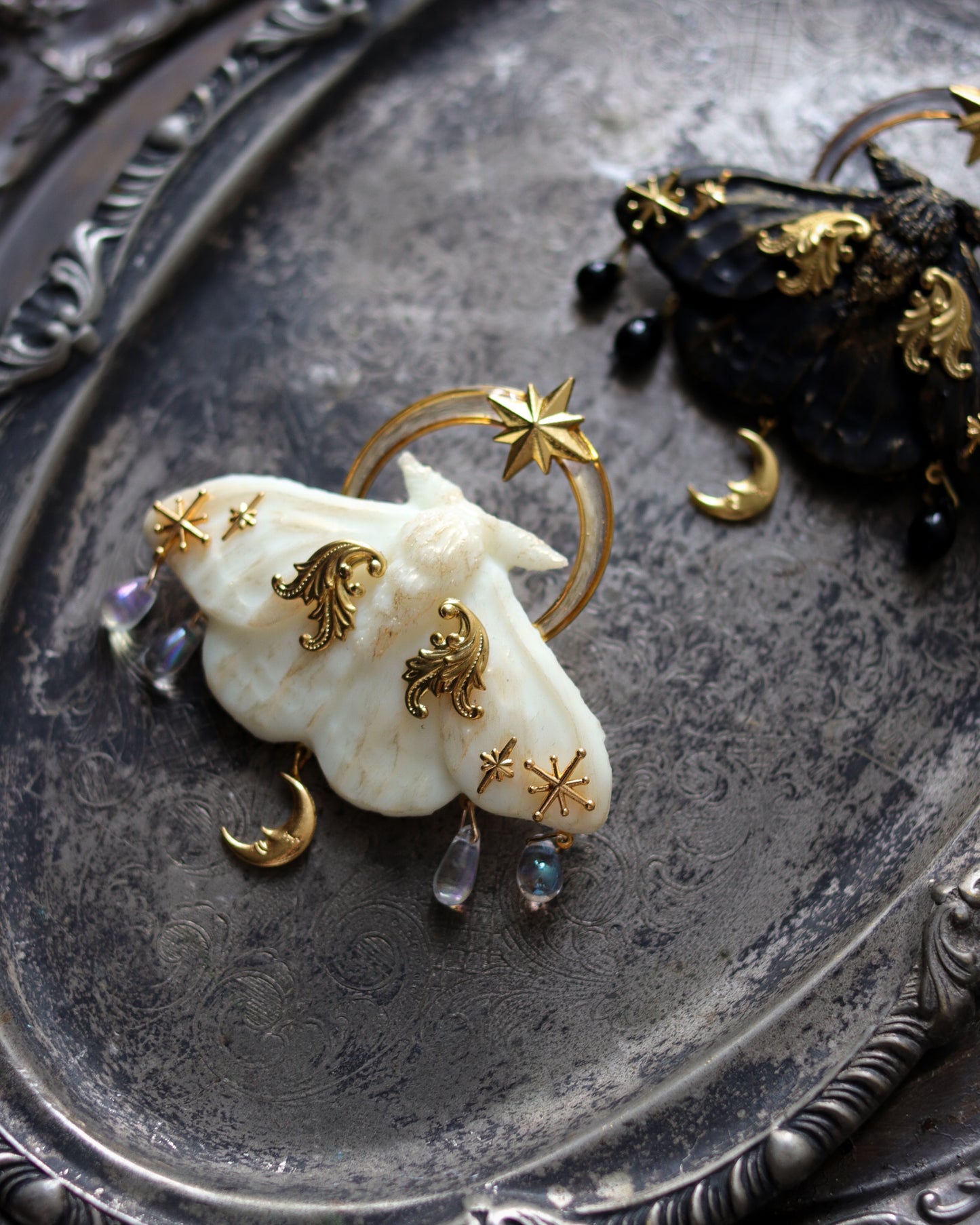 Vintage style brooch - Dawn of Birth, Night of Rest