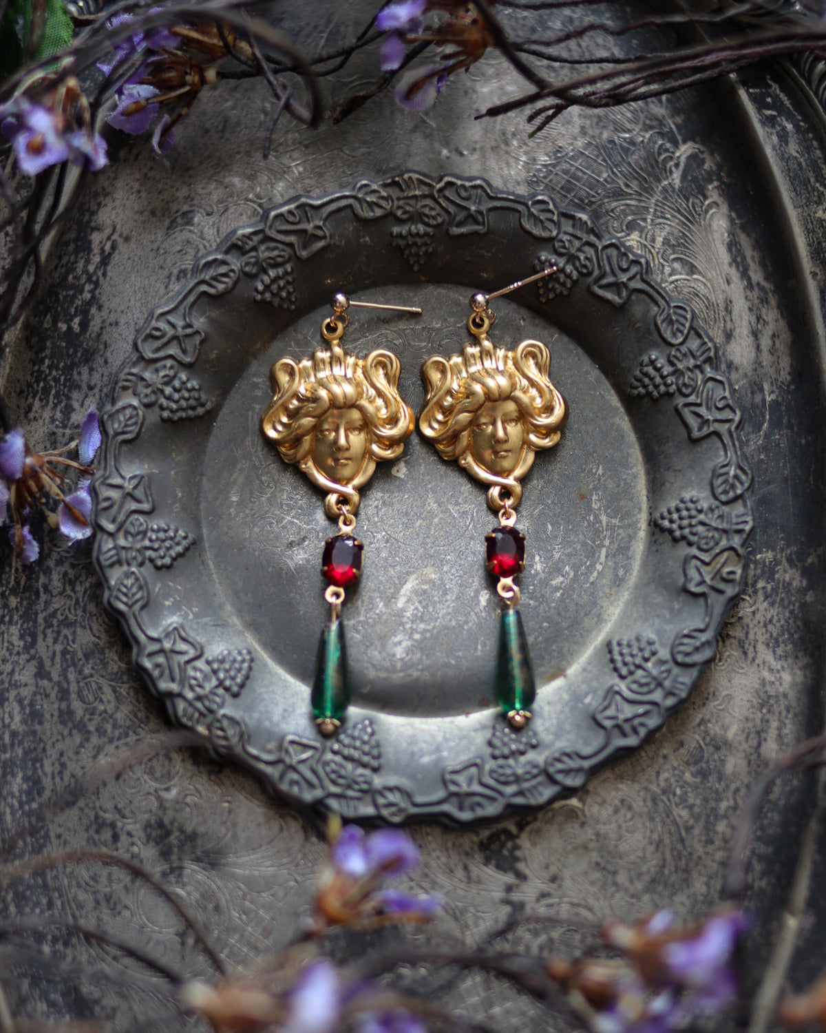 Earrings - The Witch's Face • four 耳環 - 魔女之顏。肆