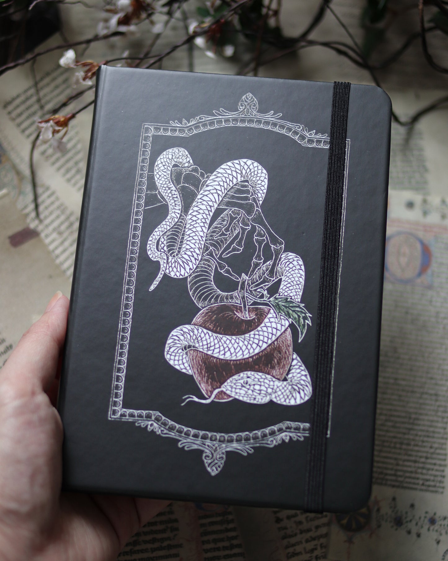 Lined notebook - Snakes in the eden 橫線筆記本 - 樂園裡的蛇