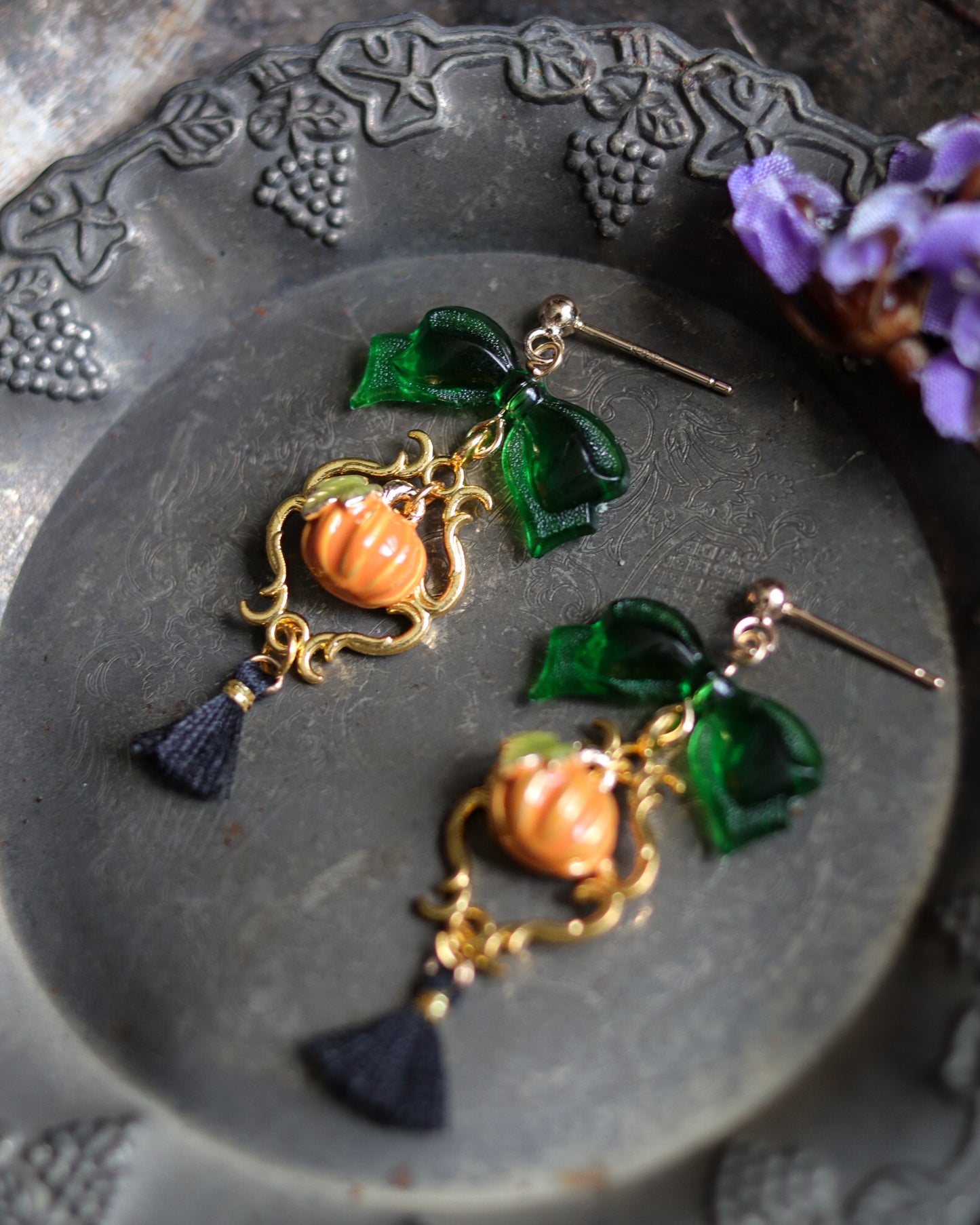 Vintage style earrings - Bow and Pumpkin