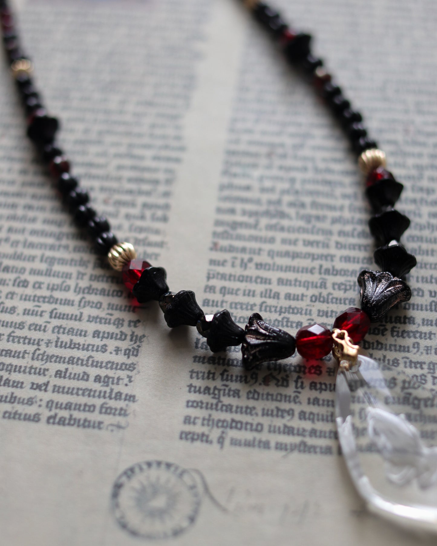 Czech glass bead necklace - Pray