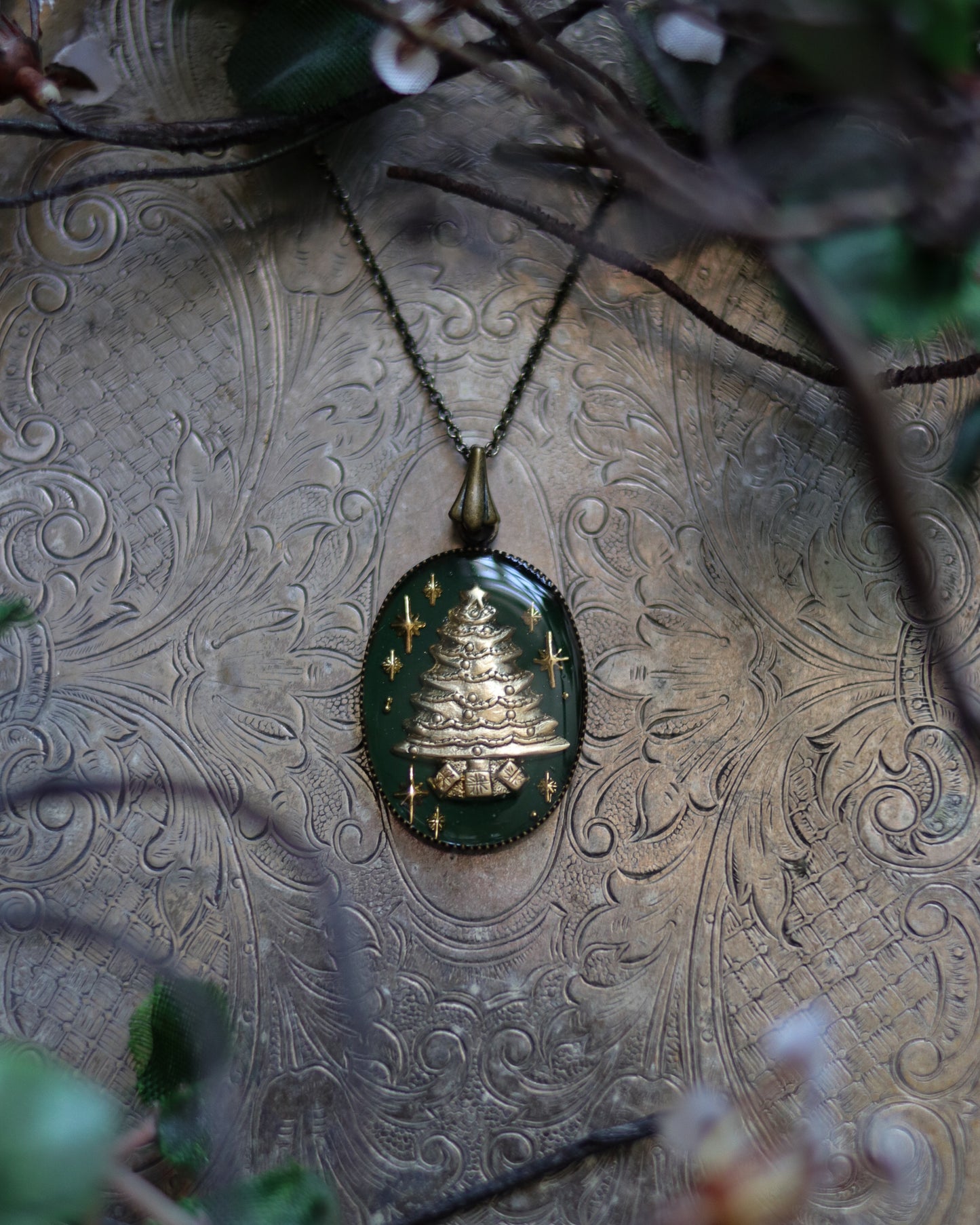Vintage style necklace - Mini Christmas Tree