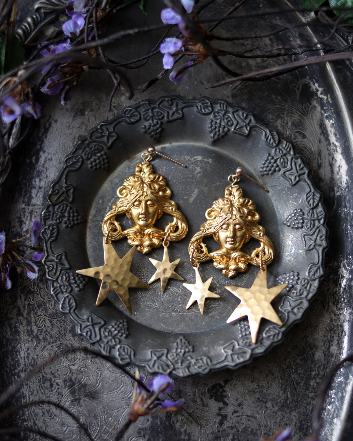 Earrings - The Witch's Face • three 耳環 - 魔女之顏。參