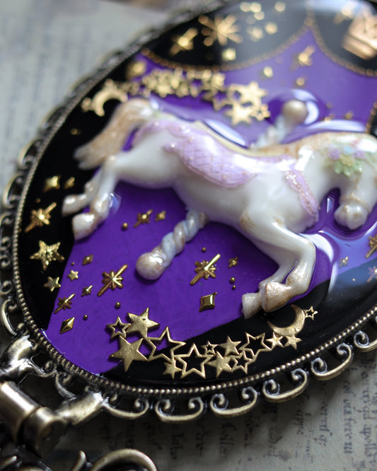 Vintage style hand mirror - Magic carousel