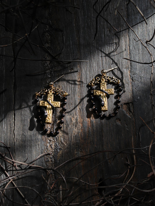 Vintage style earrings - Black snake in paradise：Twine