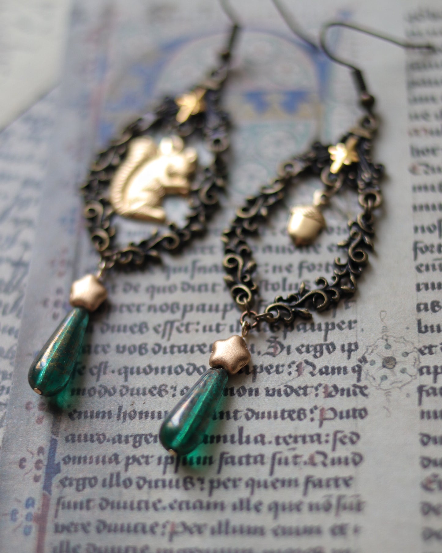 Vintage style earrings - Acorns and Squirrels