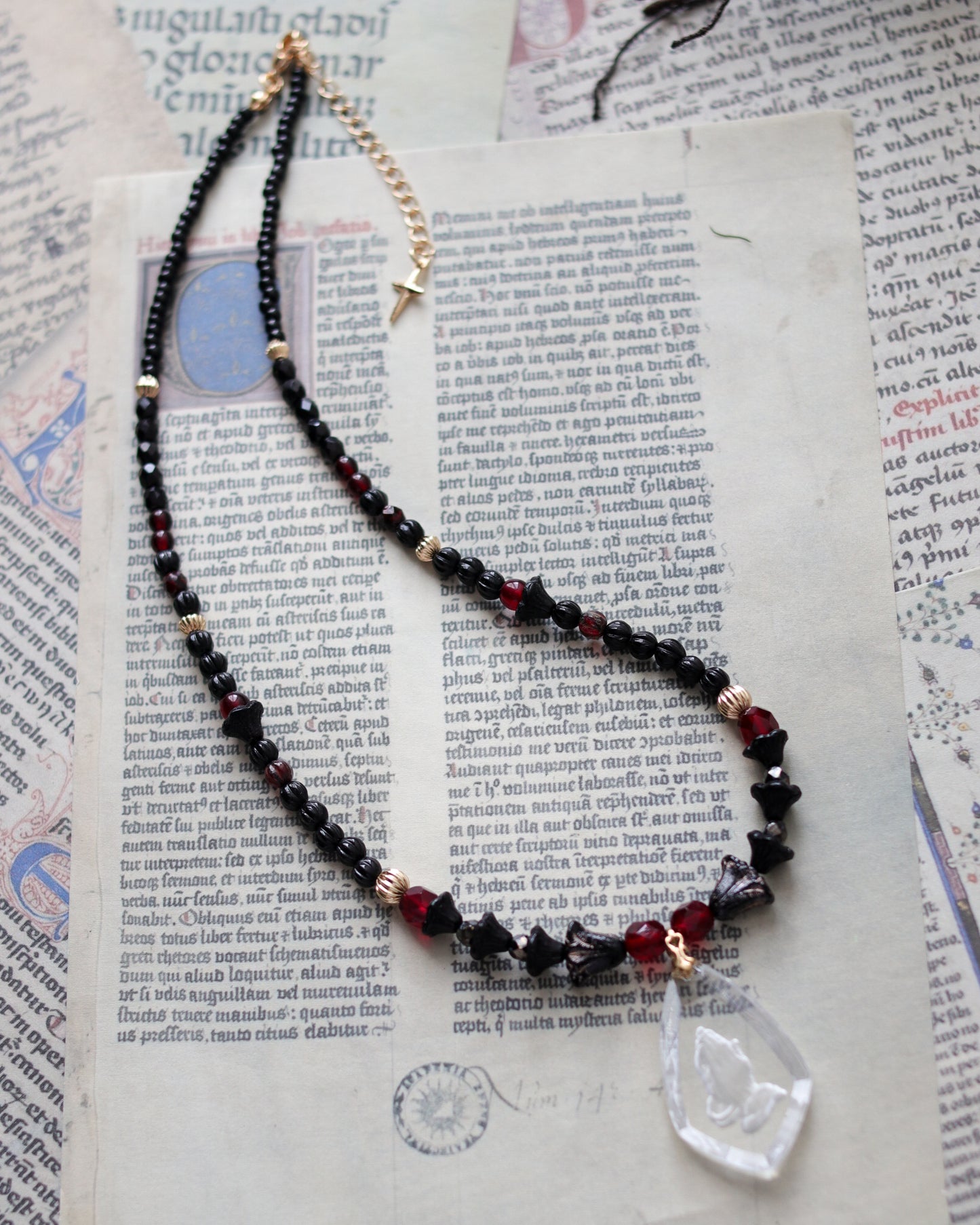 Czech glass bead necklace - Pray