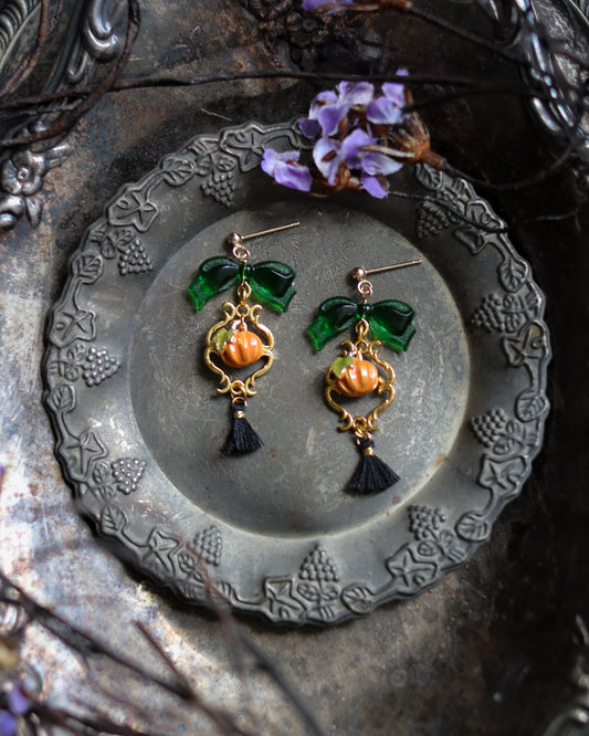 Vintage style earrings - Bow and Pumpkin