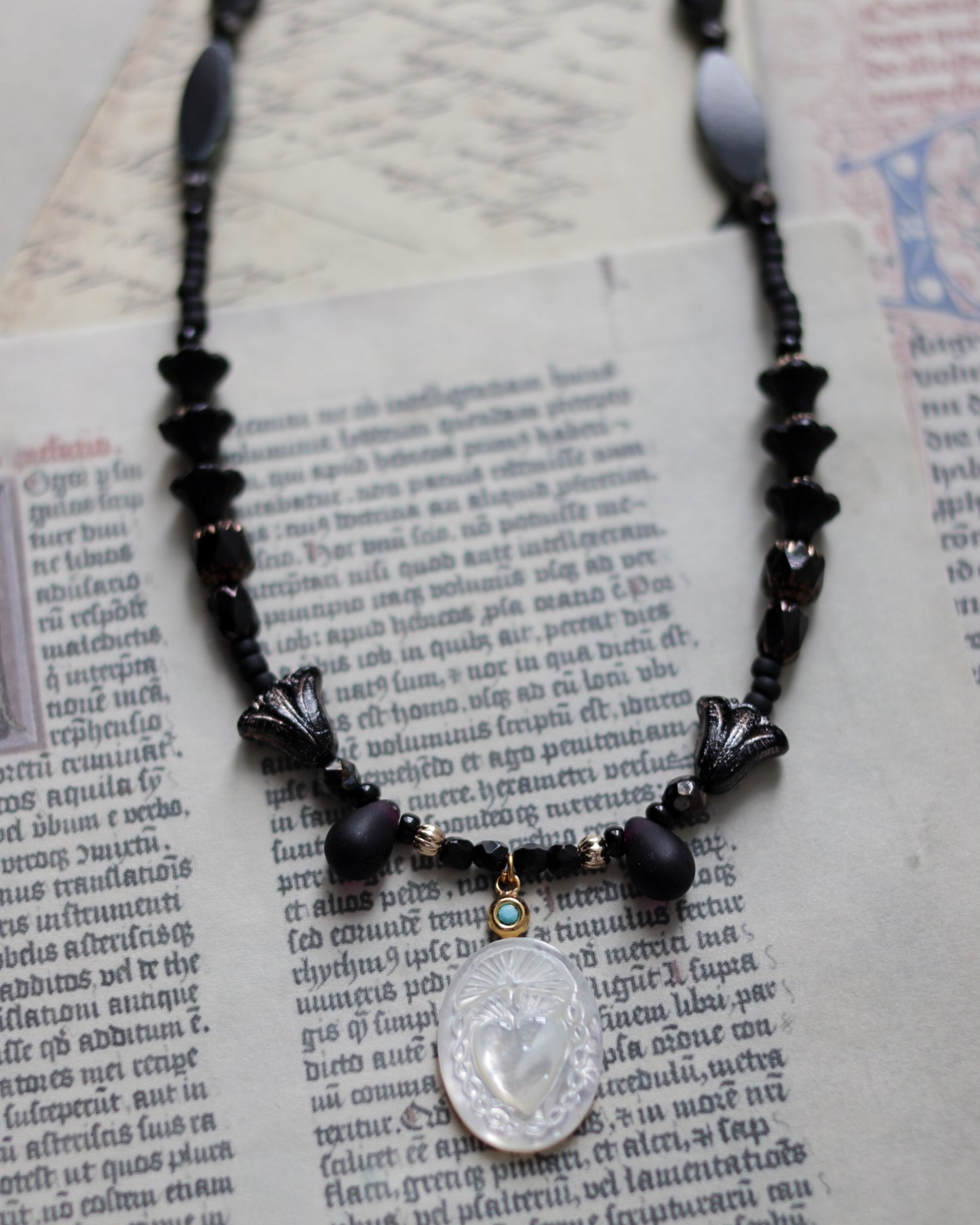 Czech glass bead necklace - Pure Heart